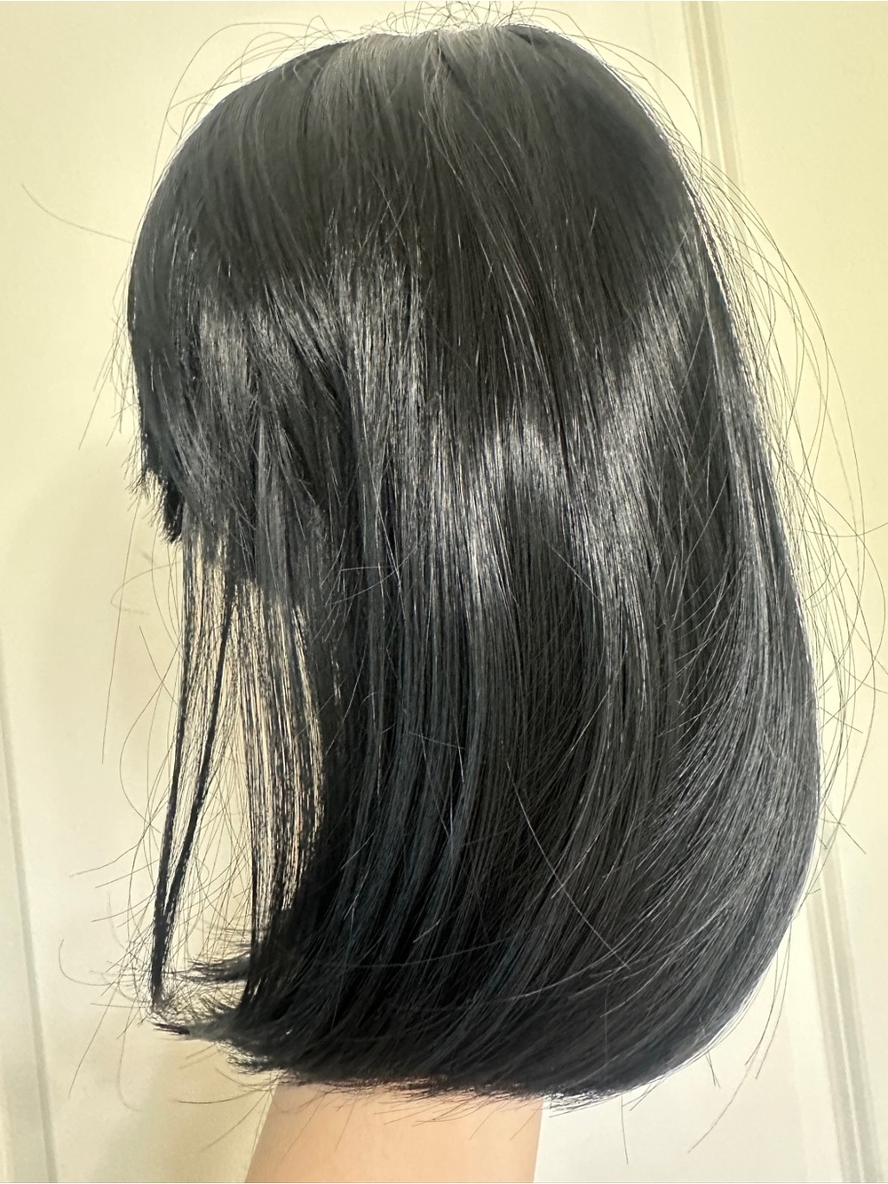 1 of 2 Black Short Layered Synthetic Wig with Bangs - Picture 4 of 6